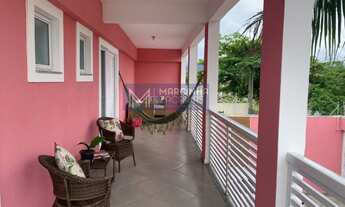 Imagem 4: Lindo sobrado com piscina pertinho da praia com 4 suítes a venda no Jardim Britânia, Carag