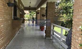 Imagem 6: Sobrado avarandado com 4 suites e piscina a venda em Caraguatatuba/SP