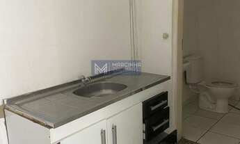 Imagem 2: Sala com banheiro, 55m², térreo de frente pra rua, no Centro, Caraguatatuba/SP