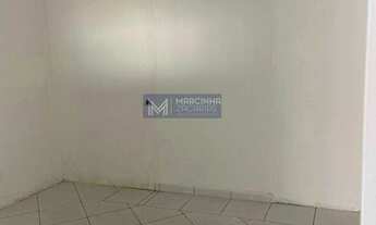 Imagem 3: Sala com banheiro, 55m², térreo de frente pra rua, no Centro, Caraguatatuba/SP