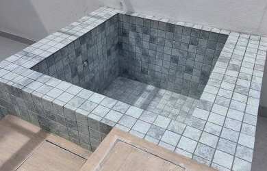 Imagem 5: Casa em Condomínio para Venda em Rio de Janeiro, LAGOA, 2 dormitórios, 1 suíte, 2 banheiro