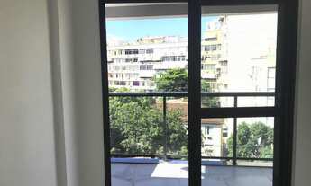 Imagem 2: Cobertura Duplex para Venda em Rio de Janeiro, TIJUCA, 2 dormitórios, 1 suíte, 2 banheiros