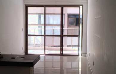 Imagem 2: Apartamento para Venda em Rio de Janeiro, Freguesia (Jacarepaguá), 3 dormitórios, 1 suíte