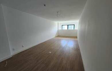 Imagem 2: Sala Comercial para Venda em Rio de Janeiro, BARRA DA TIJUCA, 1 banheiro, 1 vaga