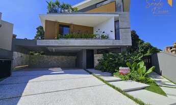 Imagem: Belíssima Casa de Alto Padrão à Venda