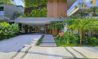 Imagem: Casa de alto padrão a venda na Riviera