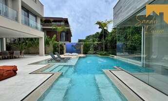 Imagem: Casa de alto padrão a venda na Riviera