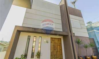 Imagem: Casa com Ótimo padrão de acabamento, à