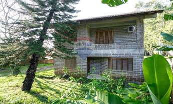 Imagem 7: Casa de Pedra Basalto em fino acabamento de 231m2 de área construída