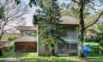 Imagem 4: Casa de Pedra Basalto em fino acabamento de 231m2 de área construída