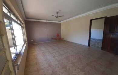 Imagem 4: Casa para Venda em Campinas, Ponte Preta, 4 dormitórios, 2 banheiros, 4 vagas