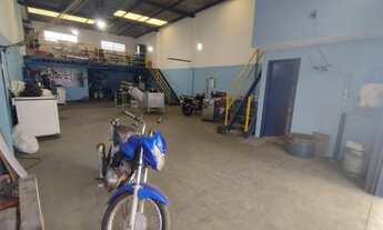 Imagem 2: Galpão / Barracão para Venda em Rio Claro, Jardim Santa Clara 2, 1 banheiro