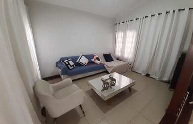 Imagem 3: Casa para Venda em Rio Claro, Jardim América, 4 dormitórios, 1 suíte, 6 banheiros, 4 vagas