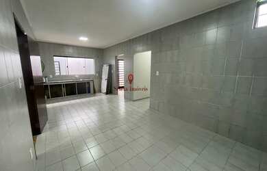 Imagem 5: Casa para Venda em Rio Claro, Parque Universitário, 3 dormitórios, 2 banheiros, 1 vaga