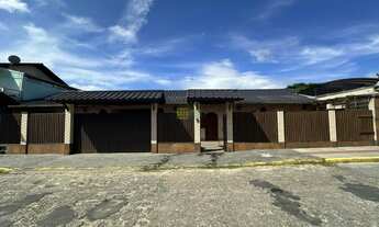 Imagem: Casa - Porto Belo SC