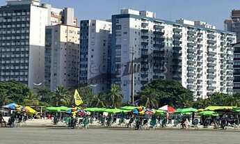 Imagem: Apartamento em Santos na orla da praia