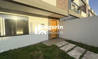 Imagem 2: Sobrado 03 quartos com quintal não germinado Alto Padrão