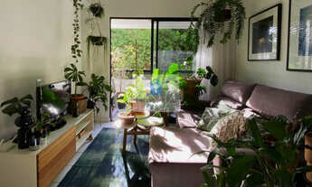 Imagem 2: Apartamento na Barra, nascente total, 2 quartos sendo 1 suíte, área de serviço, 1 vaga de