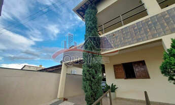 Imagem 3: Sobrado à venda, com 4 quartos, no bairro Estância Itanhangá, em Caldas Novas(GO