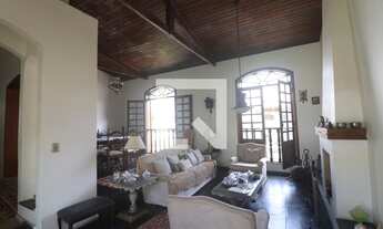 Imagem: Casa à Venda - Água Fria, 4 Quartos, 460