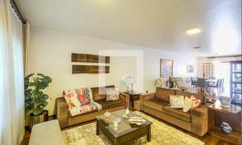 Imagem 1: Casa à Venda - Vila Carrão, 3 Quartos, 313 m2