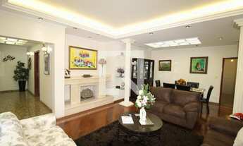 Imagem: Casa à Venda - Água Fria, 7 Quartos, 800