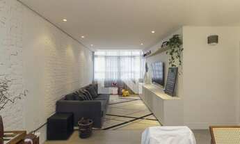 Imagem 2: Apartamento à Venda - Higienópolis, 3 Quartos, 145 m2