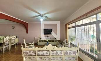 Imagem: Casa à Venda - Vila Liviero, 4 Quartos