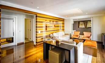 Imagem 3: Apartamento à Venda - Vila Mariana, 3 Quartos, 211 m2