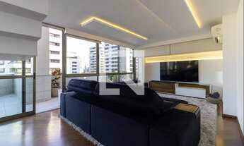 Imagem: Apartamento à Venda - Aclimação, 4 Quartos