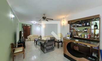 Imagem: Casa à Venda - Bosque da Saúde, 3 Quartos