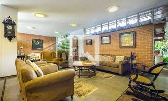 Imagem: Casa à Venda - Alto de Pinheiros, 6 Quartos