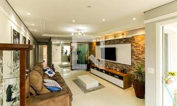 Imagem: Casa à Venda - Água Fria, 3 Quartos, 180