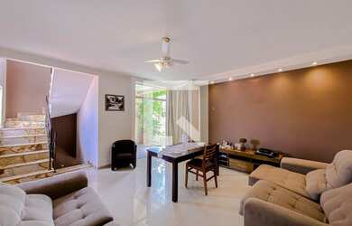 Imagem 2: Casa à Venda - Belém, 3 Quartos, 256 m2