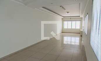 Imagem 4: Casa à Venda - Ipiranga, 3 Quartos, 300 m2