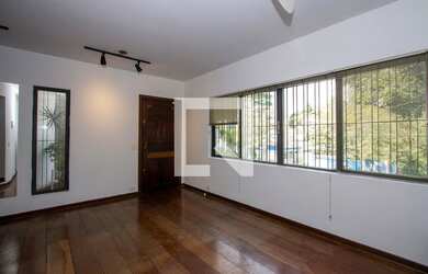 Imagem 2: Casa à Venda - Vila Madalena, 4 Quartos, 261 m2