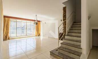 Imagem: Casa à Venda - Penha de França, 5 Quartos