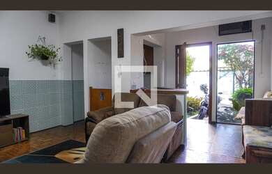 Imagem 2: Casa à Venda - Saúde, 4 Quartos, 160 m2