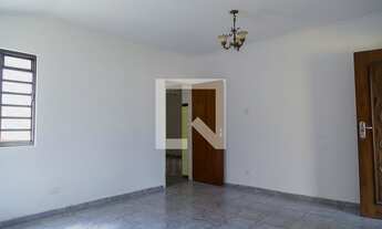 Imagem: Casa à Venda - Chácara Inglesa, 3 Quartos