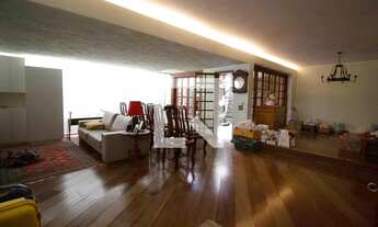 Imagem: Casa à Venda - Paraíso, 4 Quartos, 400