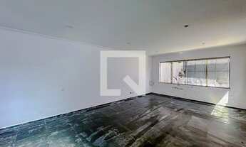 Imagem 2: Casa à Venda - Belém, 3 Quartos, 240 m2