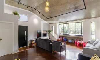 Imagem: Casa à Venda - Bosque da Saúde, 3 Quartos