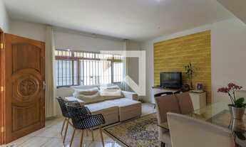 Imagem 1: Casa à Venda - Chácara Santo Antonio, 2 Quartos, 174 m2