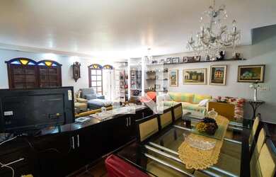 Imagem 3: Casa à Venda - Chácara Inglesa, 4 Quartos, 240 m2