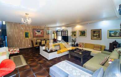 Imagem 2: Casa à Venda - Chácara Inglesa, 4 Quartos, 240 m2