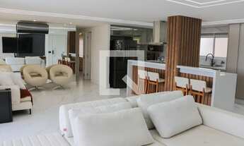 Imagem 6: Apartamento à Venda - Jardim Éster Yolanda, 3 Quartos, 140 m2