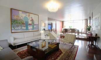 Imagem: Casa à Venda - Vila Madalena, 4 Quartos