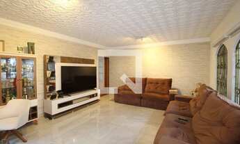 Imagem: Casa à Venda - Vila Ré, 3 Quartos, 240