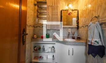 Imagem 7: Casa à Venda - Vila Guilhermina, 4 Quartos, 400 m2