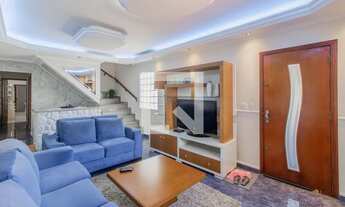 Imagem: Casa à Venda - Vila Guilhermina, 4 Quartos